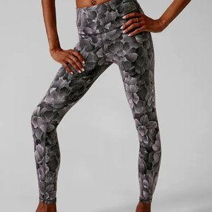 ATHLETA Elation Textured Tight Floral Black Gray Leggings Ultra High Rise Medium